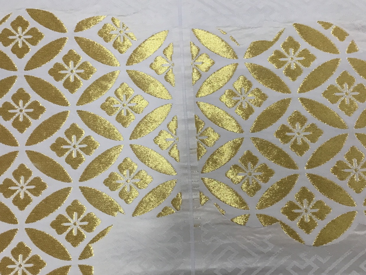 正絹生地／生成／端黄ばみあり／35cm×75cm／2枚〜