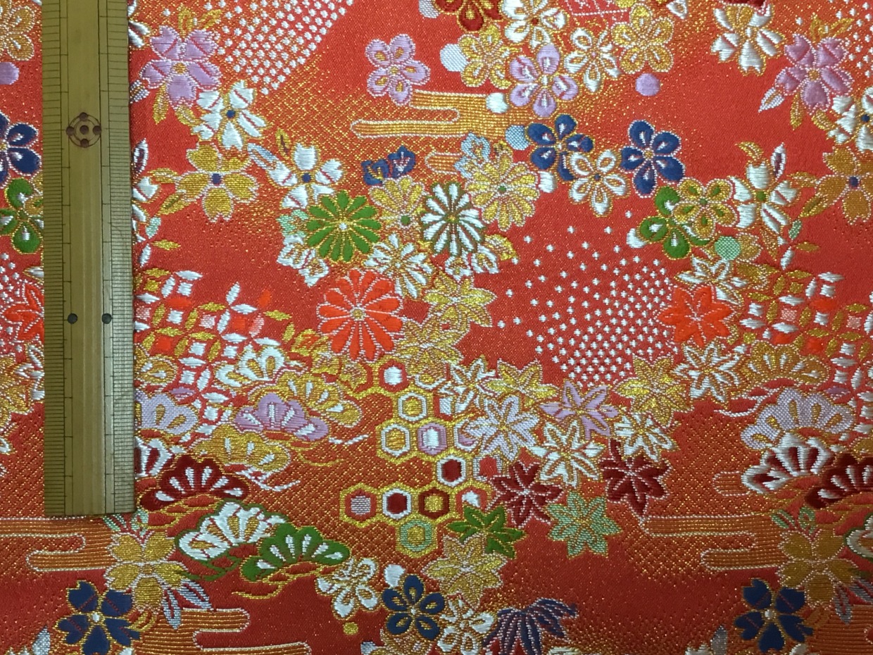 金襴生地／サーモンピンク／裏不織布貼り／10cm単位〜／50cmまで
