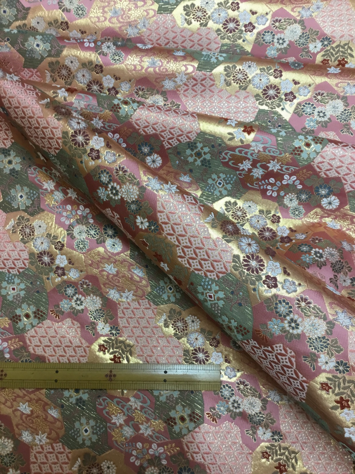 金襴生地／ピンク／10cm単位〜／60cm〜