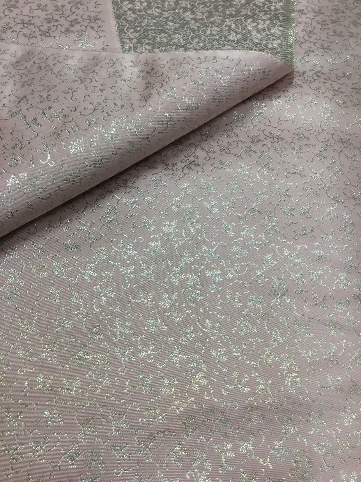 金襴生地／薄ピンク／薄地／10cm単位〜／60cm〜