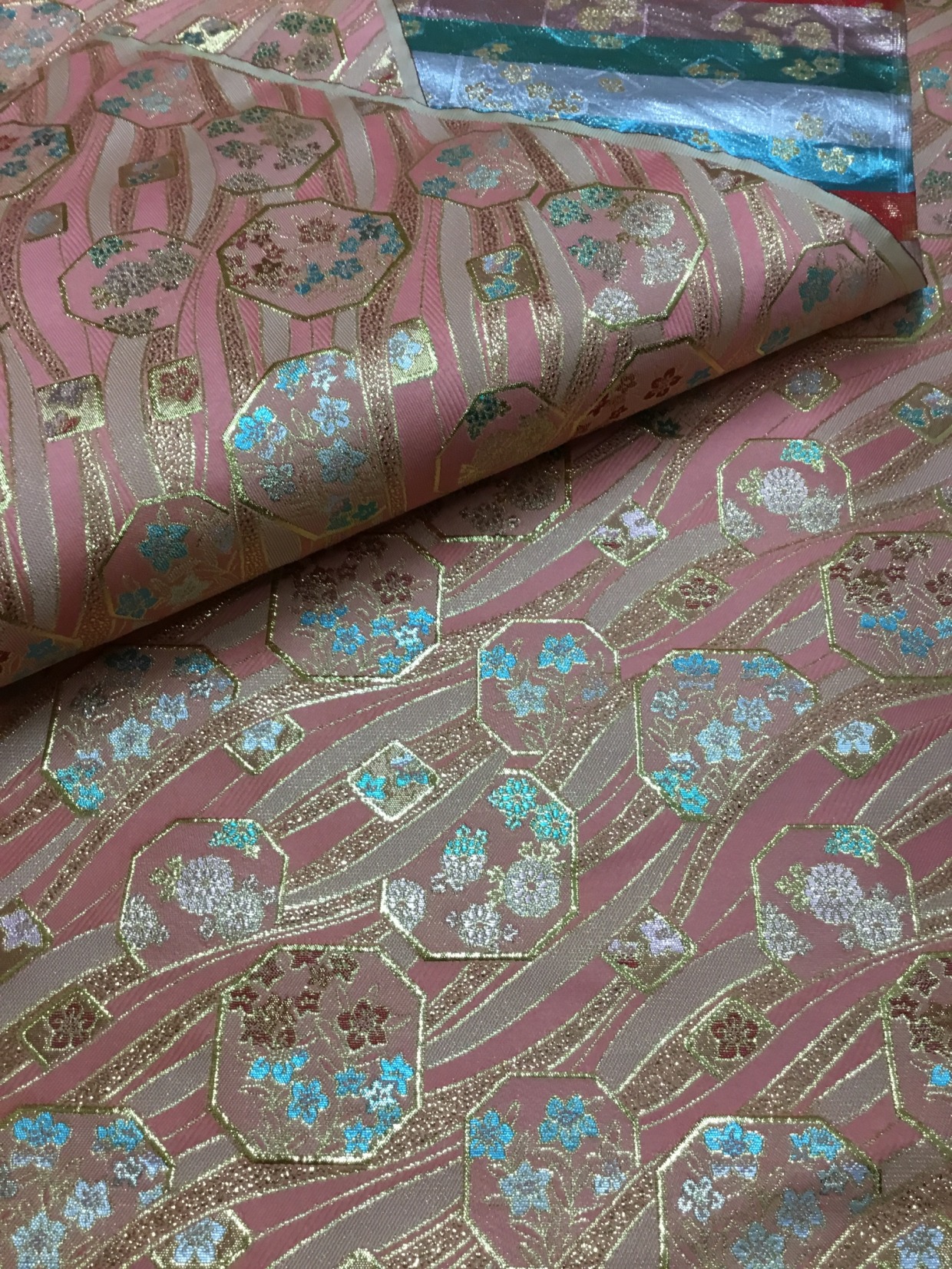 金襴生地／サーモンピンク／10cm単位〜／60cm〜