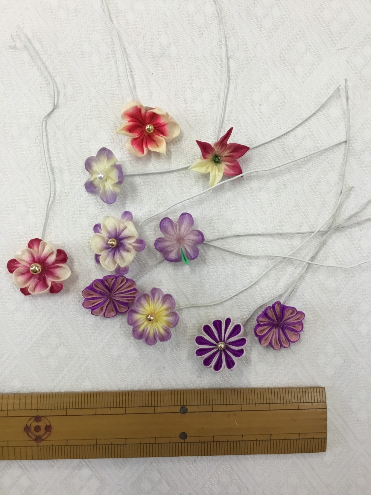 つまみ　小　10個　紫系