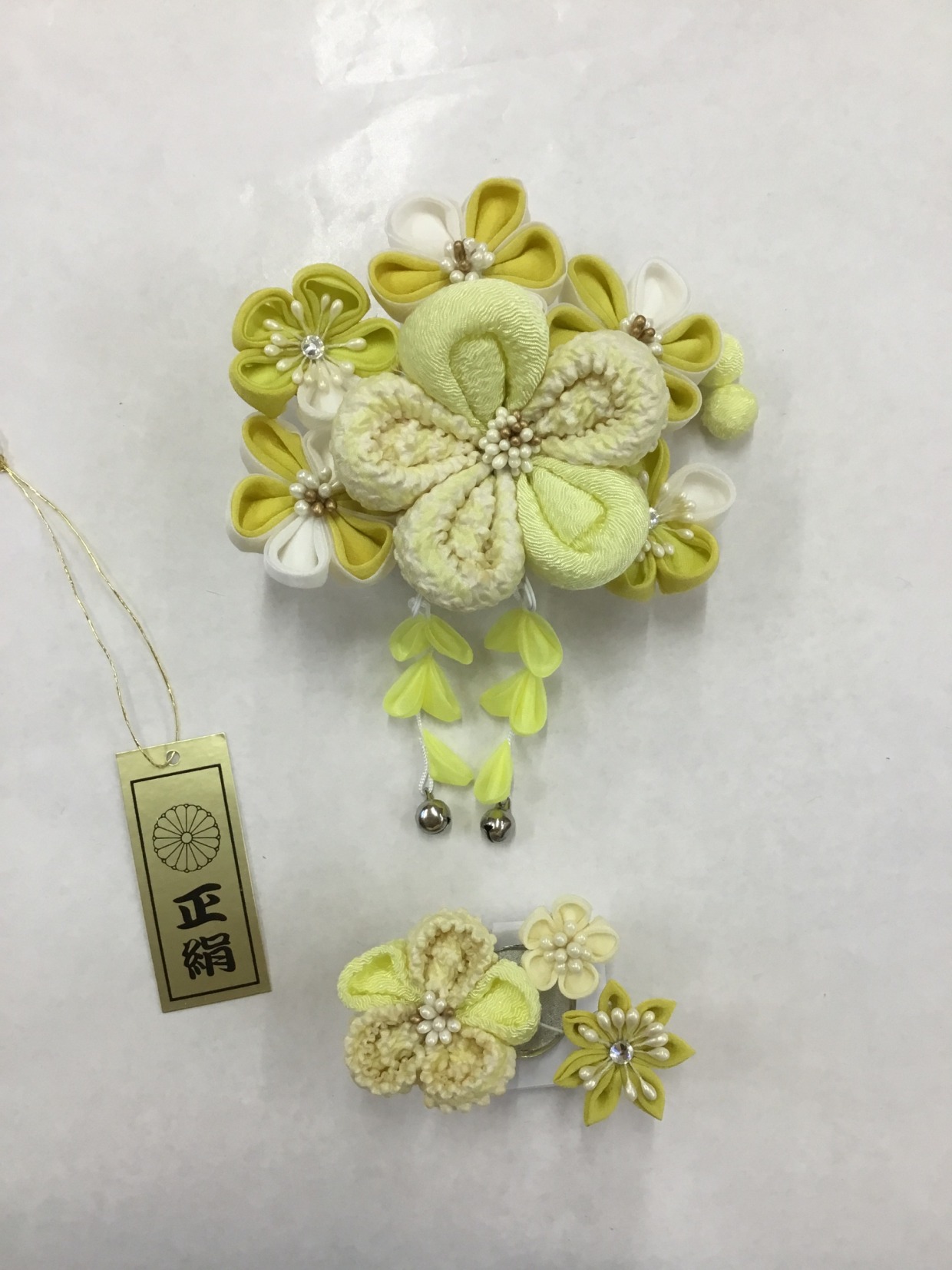 つまみかんざし　正絹絞り　ピスタチオ　下がり付き