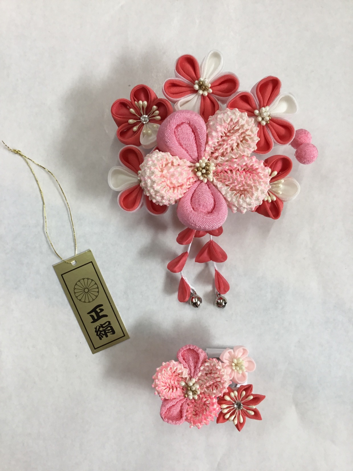 つまみかんざし　正絹絞り　ピンク　下がり付き