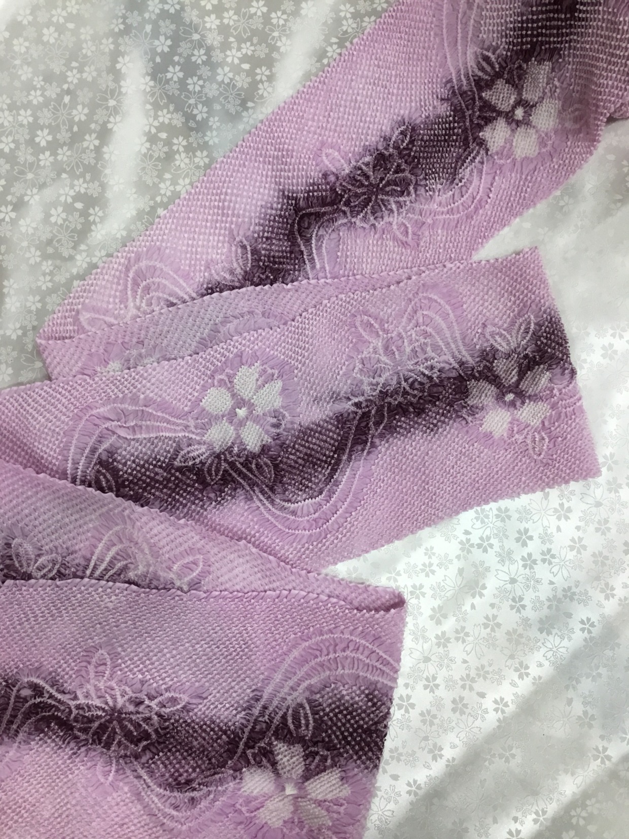 有松絞り　紫ぼかし